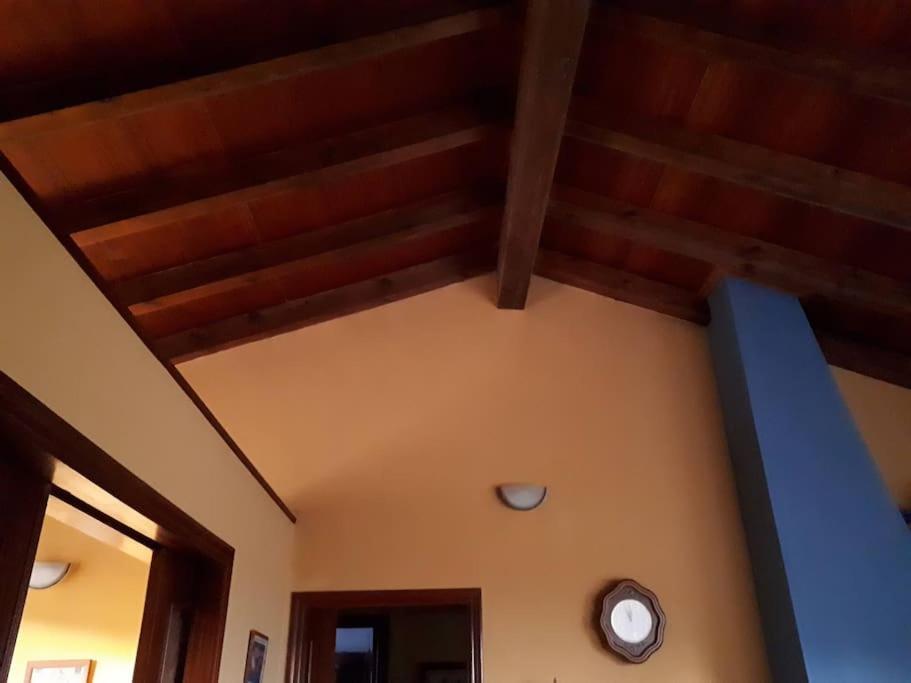 La casa azul: Un lugar mágico y acogedor en finca Juncedo Exterior foto