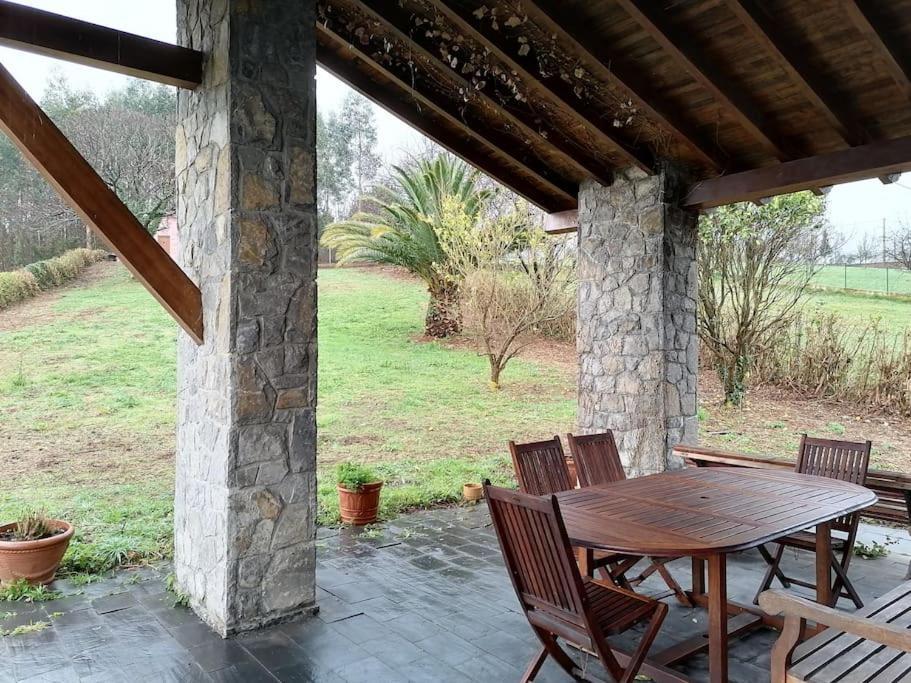 La casa azul: Un lugar mágico y acogedor en finca Juncedo Exterior foto