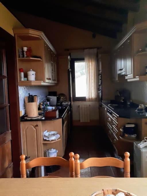 La casa azul: Un lugar mágico y acogedor en finca Juncedo Exterior foto