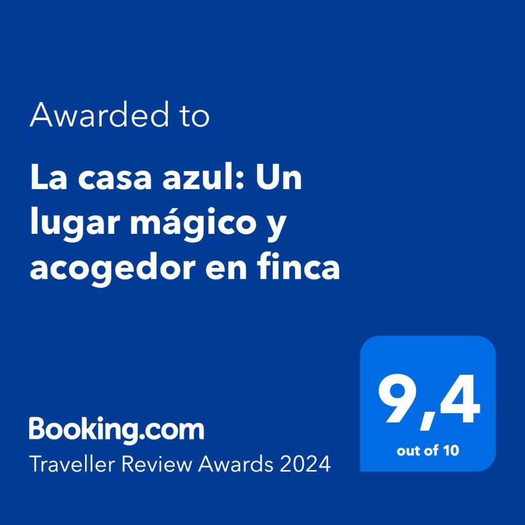 La casa azul: Un lugar mágico y acogedor en finca Juncedo Exterior foto
